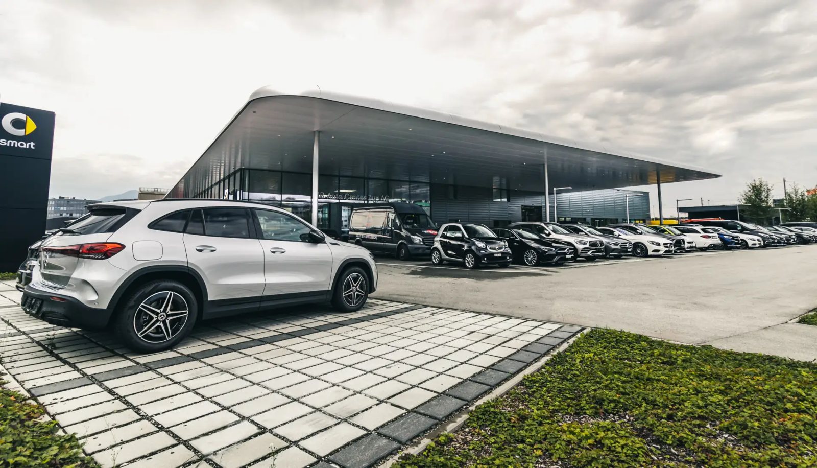 Mercedes Benz